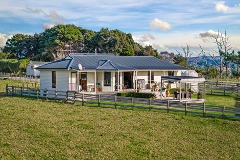 Photo of property in 818 Horseshoe Bush Road, Waitoki, Kaukapakapa, 0871