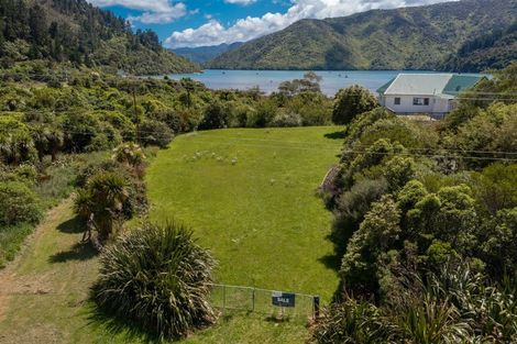 Photo of property in 571 Port Underwood Road, Whatamango Bay, Picton, 7281