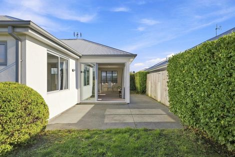 Photo of property in 8 Caulfield Avenue, Halswell, Christchurch, 8025