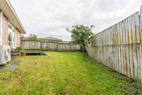 Photo of property in 5 Camberley Court, Manurewa East, Auckland, 2102