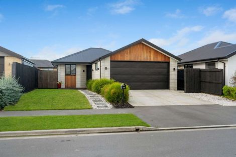 Photo of property in 19 Bamber Crescent, Halswell, Christchurch, 8025