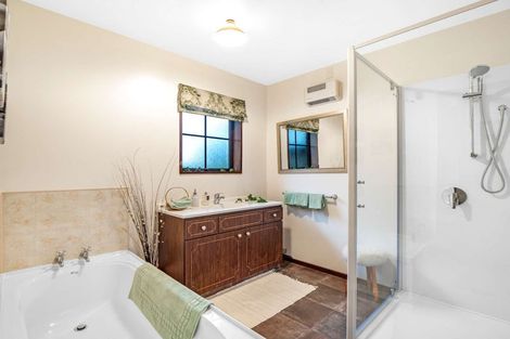 Photo of property in 6 Glenbrae Place, Loburn, Rangiora, 7472