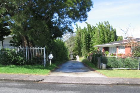 Photo of property in 43 Riverpark Crescent, Henderson, Auckland, 0610