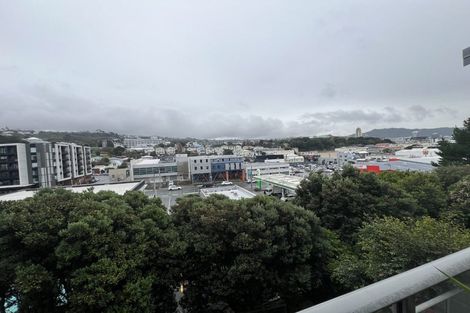 Photo of property in Grosvenor Cl, 20/6 Brown Street, Mount Cook, Wellington, 6021