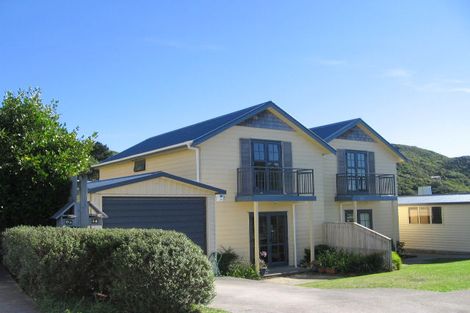 Photo of property in 2/11 Marjory Close, Broadmeadows, Wellington, 6035