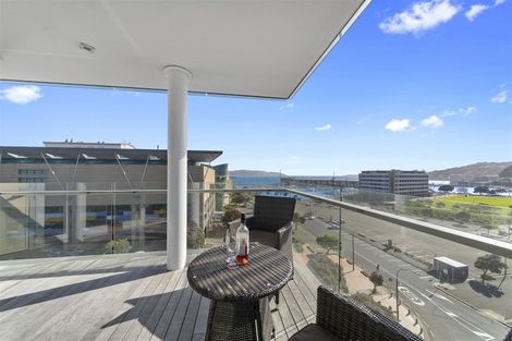 Photo of property in Piermont Apartments, 7f/82 Cable Street, Te Aro, Wellington, 6011