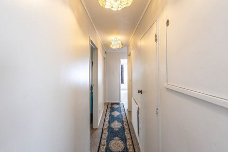 Photo of property in 102 Hinau Street, Castlecliff, Whanganui, 4501