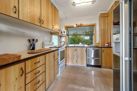 Photo of property in 29 Russell Crescent, Western Heights, Rotorua, 3015