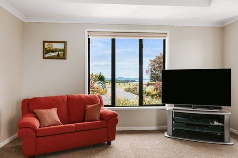 Photo of property in 20 Holyoake Terrace, Omokoroa, 3114