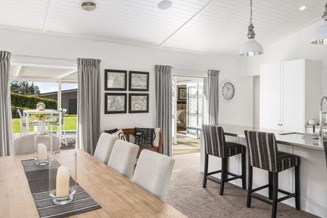 Photo of property in 2/21 Highland Drive, Acacia Bay, Taupo, 3385