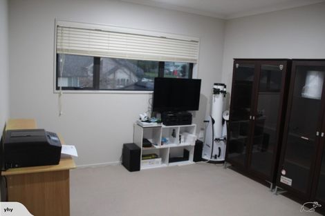 Photo of property in 15 Toscana Drive, Karaka, Papakura, 2113