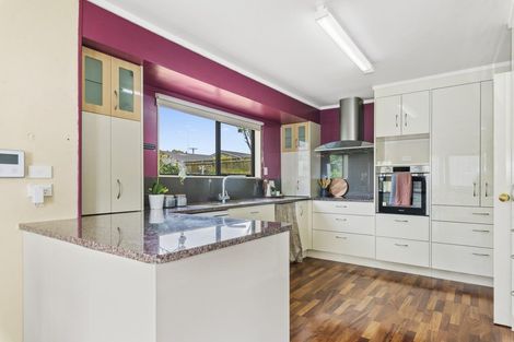 Photo of property in 36 Tawavale Street, Pukehangi, Rotorua, 3015