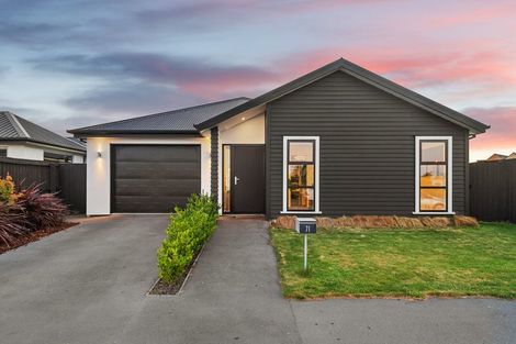 Photo of property in 71 Manakura Street, Russley, Christchurch, 8042