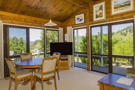Photo of property in 13 Punga Place, Whitianga, 3510