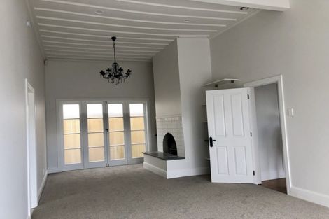 Photo of property in 9a Rogan Street, Mount Roskill, Auckland, 1041