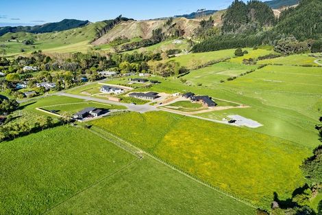 Photo of property in 8 Honoiti Ranapiri Place, Manakau, Levin, 5573