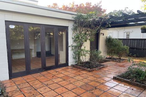 Photo of property in 1/13 Armadale Road, Remuera, Auckland, 1050