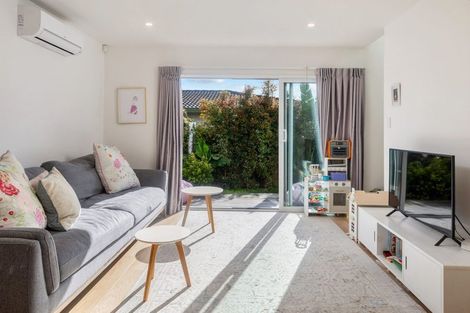 Photo of property in 7/112 Astley Avenue, New Lynn, Auckland, 0600