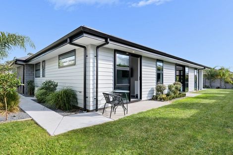 Photo of property in 19a Augusta Rise, Omokoroa, 3114