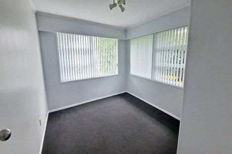Photo of property in 1/223 Eskdale Road, Birkenhead, Auckland, 0626