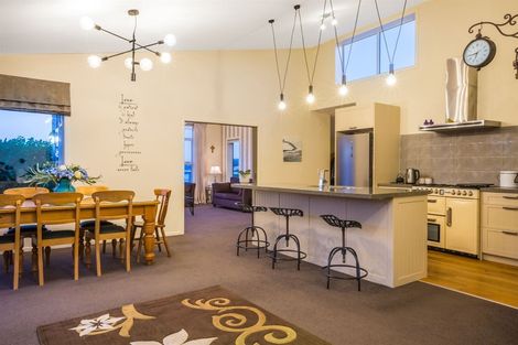 Photo of property in 13 Kepler Way, Aotea, Porirua, 5024