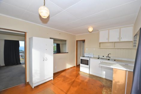 Photo of property in 49 Barrier View Road, Leigh, 0985