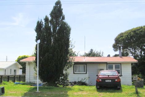 Photo of property in 1261 Papamoa Beach Road, Papamoa Beach, Papamoa, 3118