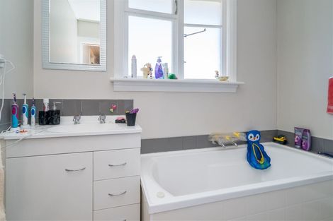 Photo of property in 33 Koremata Street, Green Island, Dunedin, 9018