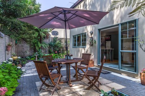 Photo of property in 13k Eban Avenue, Hillcrest, Auckland, 0627