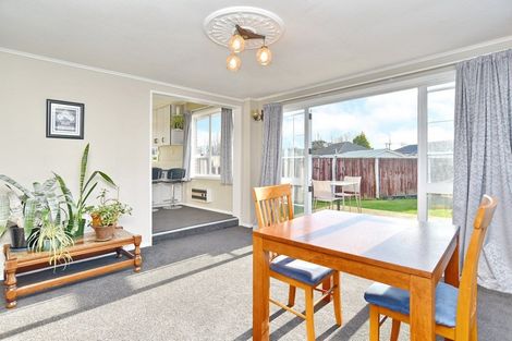 Photo of property in 9 Wildwood Avenue, Wainoni, Christchurch, 8061
