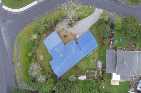 Photo of property in 14 Millen Place, Clarks Beach, 2122