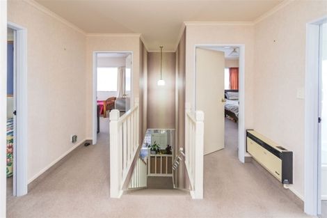 Photo of property in 6 Hampton Place, Springvale, Whanganui, 4501