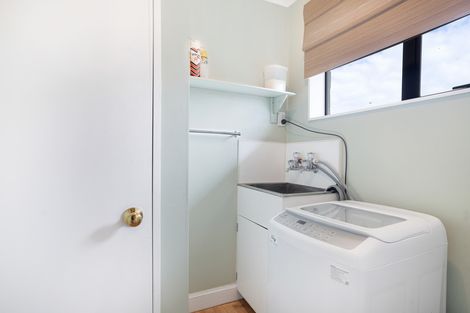 Photo of property in 2a Jones Place, Masterton, 5810