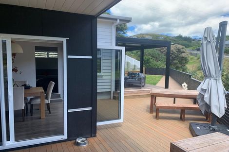 Photo of property in 12 Botany Lane, Whitby, Porirua, 5024