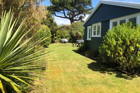 Photo of property in 40 Mihiwaka Road, Long Beach, Port Chalmers, 9081