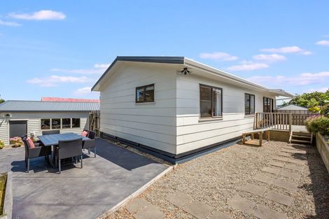 Photo of property in 15 Staysail Place, Whitby, Porirua, 5024