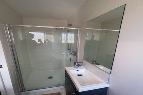 Photo of property in 72 Accolage Boulevard, Kumeu, 0810