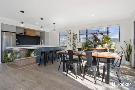 Photo of property in 16 Moet Crescent, Waihi Beach, 3611