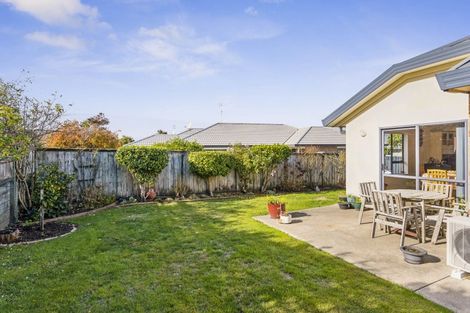 Photo of property in 18 Sunburst Court, Paraparaumu Beach, Paraparaumu, 5032