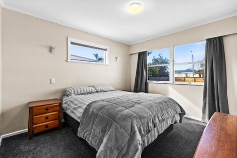 Photo of property in 3 Cranby Crescent, Onekawa, Napier, 4110