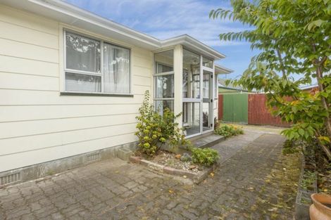 Photo of property in 77 Martin Street, Wallaceville, Upper Hutt, 5018