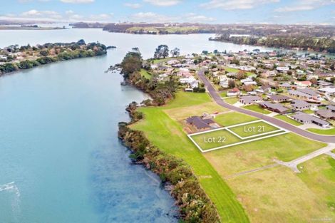 Photo of property in 40 Harbour Crest Drive, Waiuku, 2123