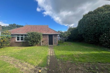 Photo of property in 7 Otahuri Crescent, Greenlane, Auckland, 1051