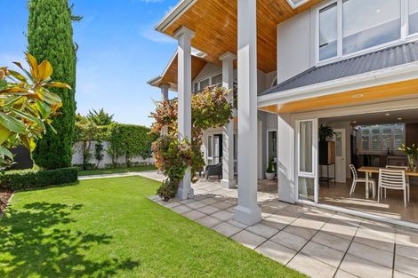 Photo of property in 138 Glandovey Road, Strowan, Christchurch, 8052