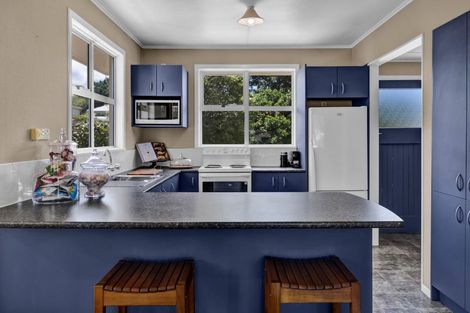 Photo of property in 3 Fyson Place, Hawera, 4610