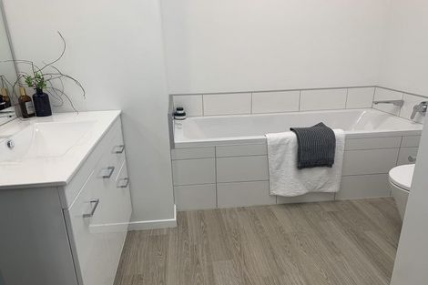 Photo of property in Northlake, 17 Cluden Crescent, Wanaka, 9305