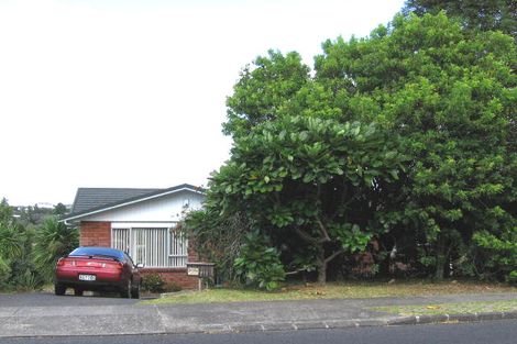 Photo of property in 212 Glamorgan Drive, Northcross, Auckland, 0630