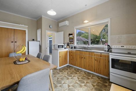 Photo of property in 62 Record Street, Fitzroy, New Plymouth, 4312