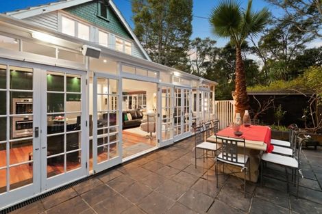 Photo of property in 367b Titirangi Road, Titirangi, Auckland, 0604