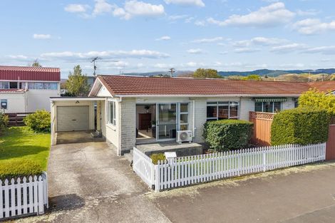 Photo of property in 3a Benzie Avenue, Wallaceville, Upper Hutt, 5018